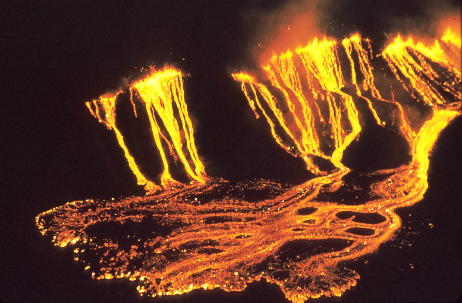Cascada de lava en Kīlauea, 1959